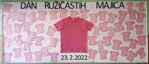 Ružičaste majice